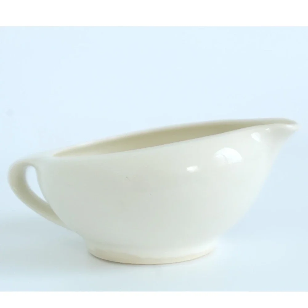 Vintage Hand Painted Red Floral Ceramic Gravy‎ Boat Creamer 6.5in